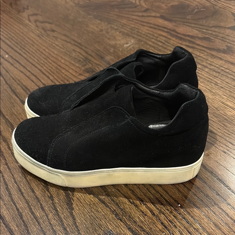 J/Slides NYC Women’s Hidden Heel Sneaker